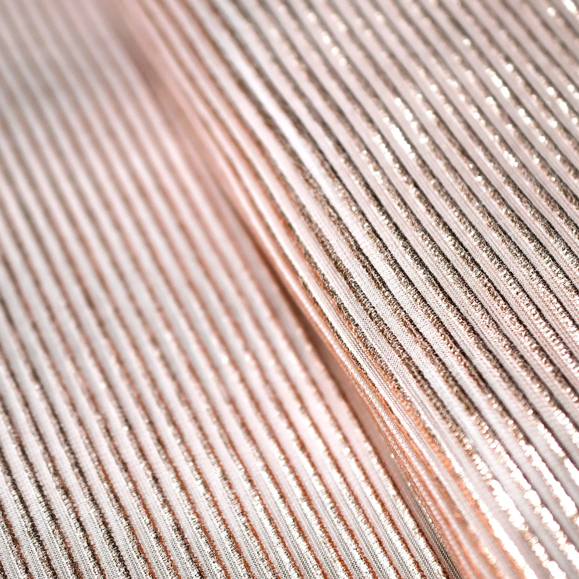 Half transparante polyester elasthane 'Shiny Stripes' - Burda Collectie Lente-Zomer 2022