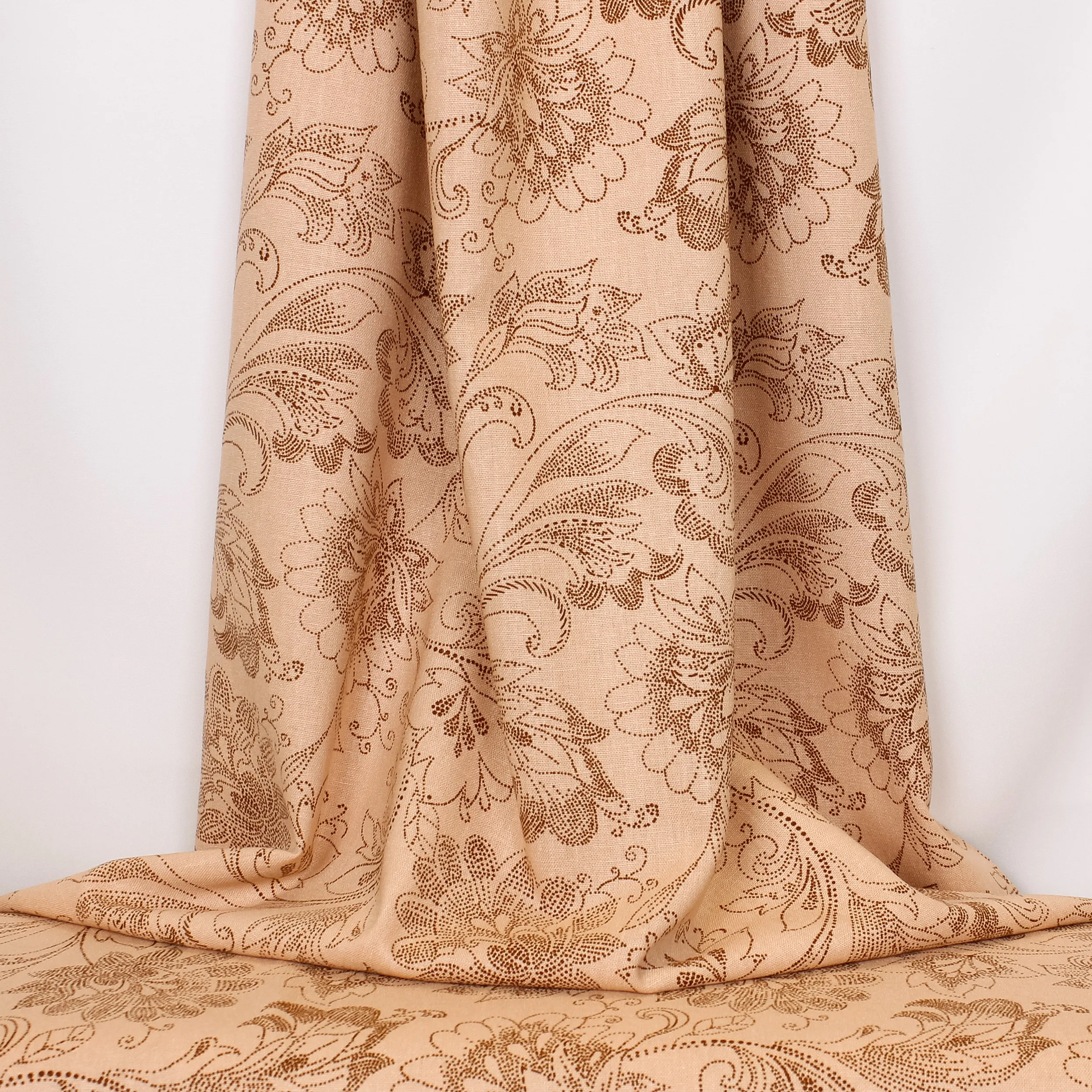 Roze linnen viscose met sierlijke gestipte bloemen