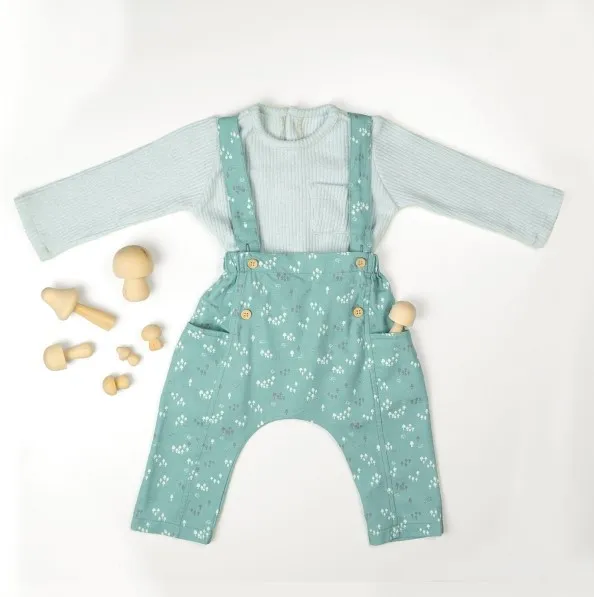 Katoen groen met paddenstoelen - Katia Fabrics