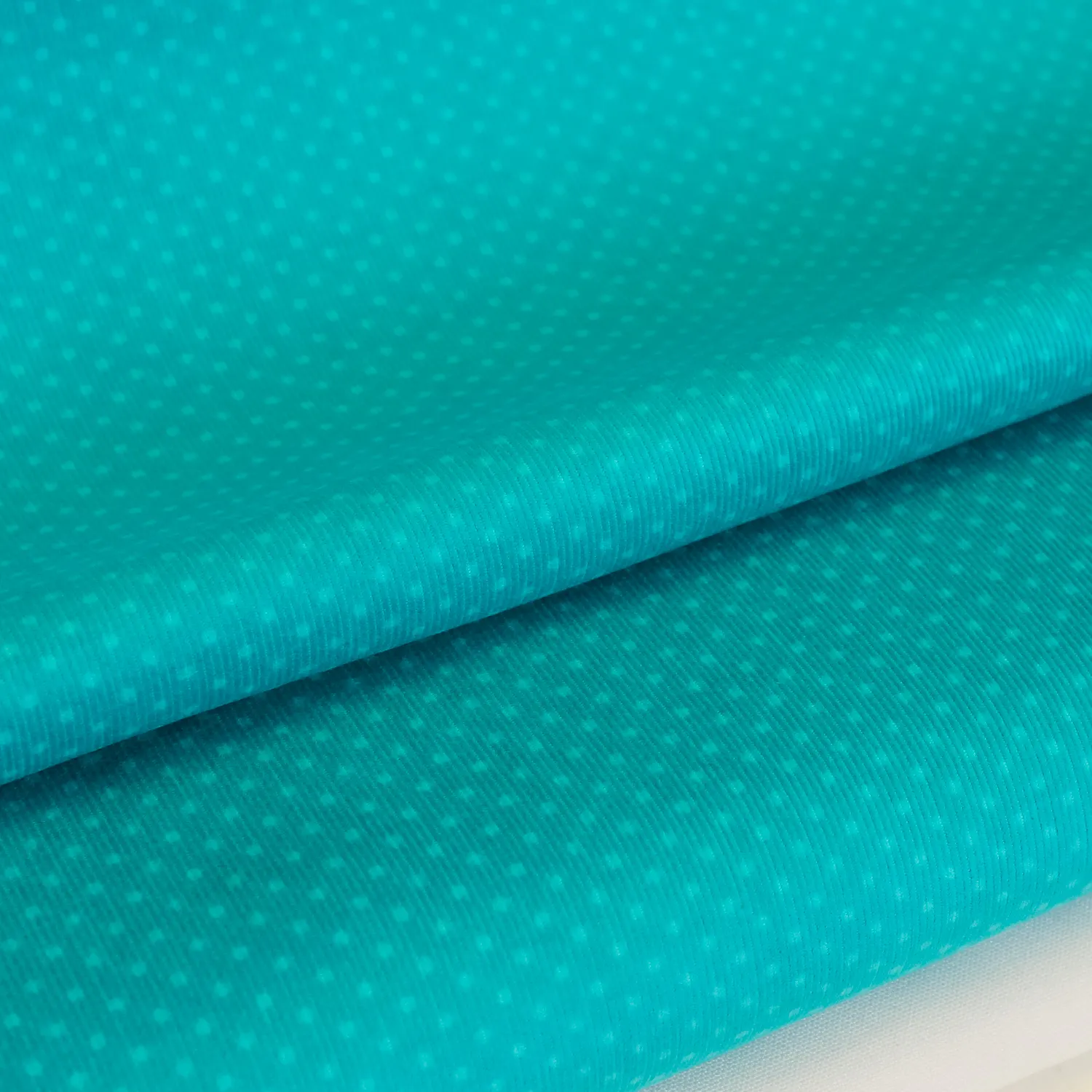 Ribfluweel blauw met stippen