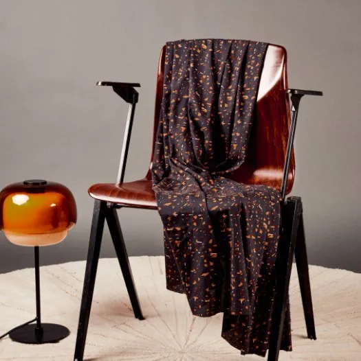 Lenzing ecovero zwart met bruine vlekjes - Atelier Brunette