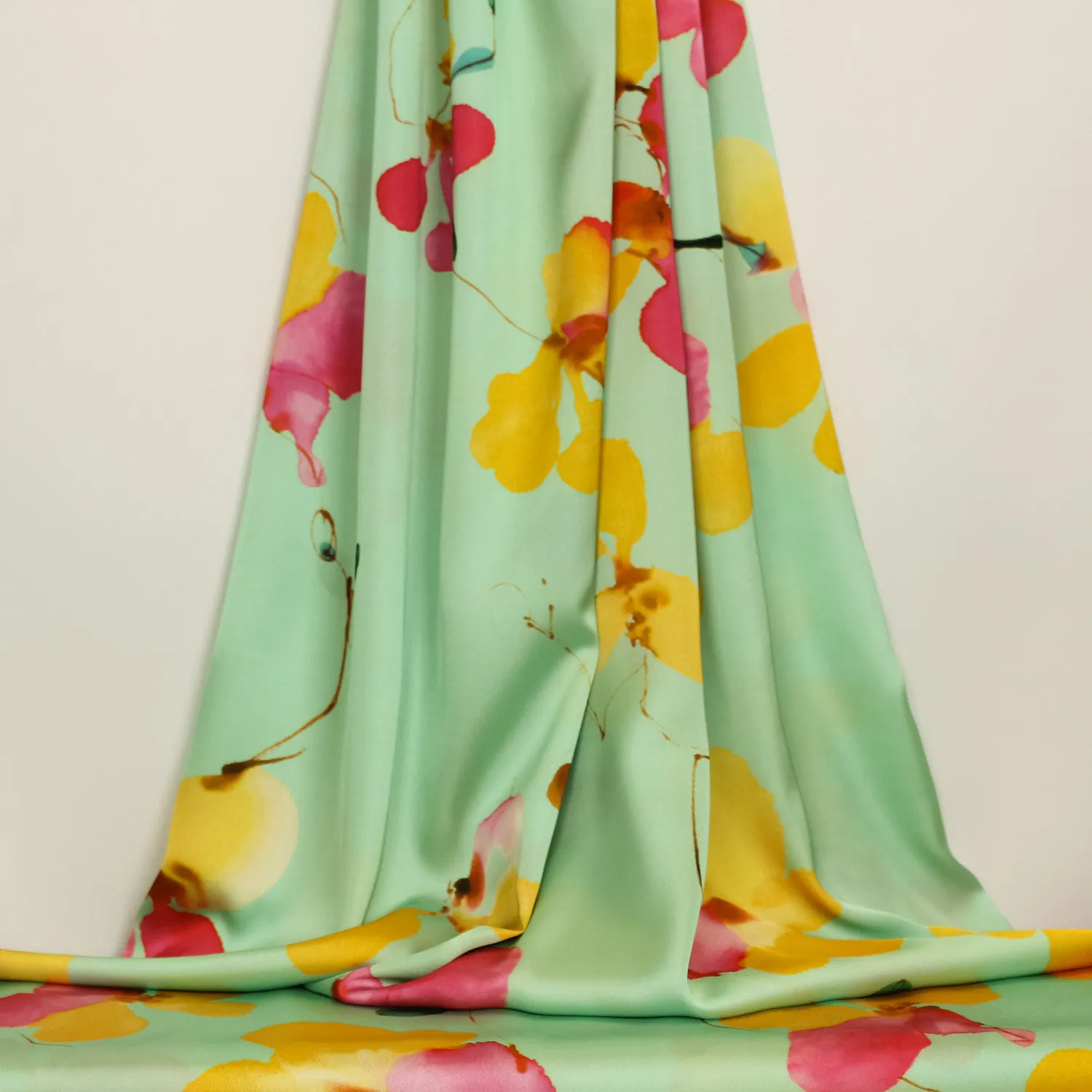 Polyester satijn turquoise met geel/fuchsia bloemen - Lorré