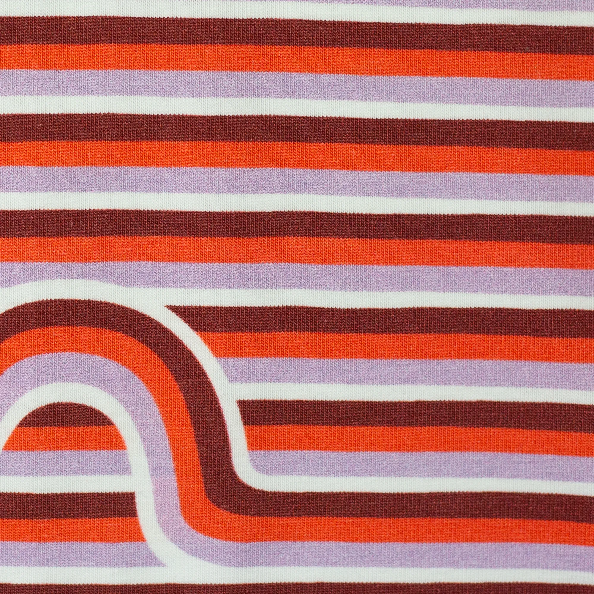 Tricot rood met gestreept patroon