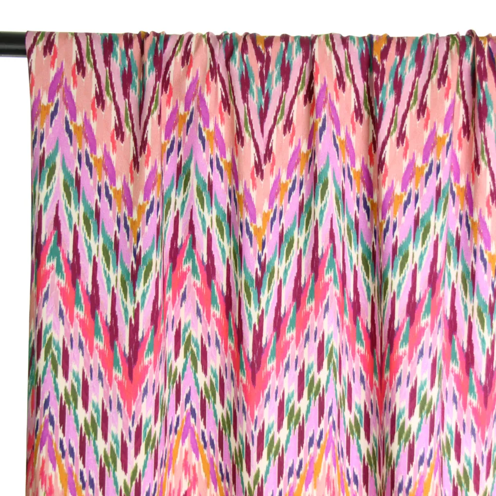 Viscose met abstract visgraat motief - Atelier Jupe