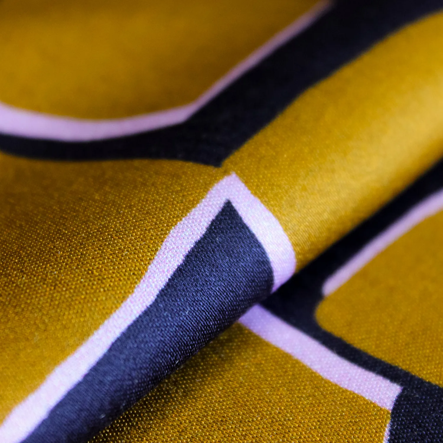 Viscose blauw met bruine rechthoeken