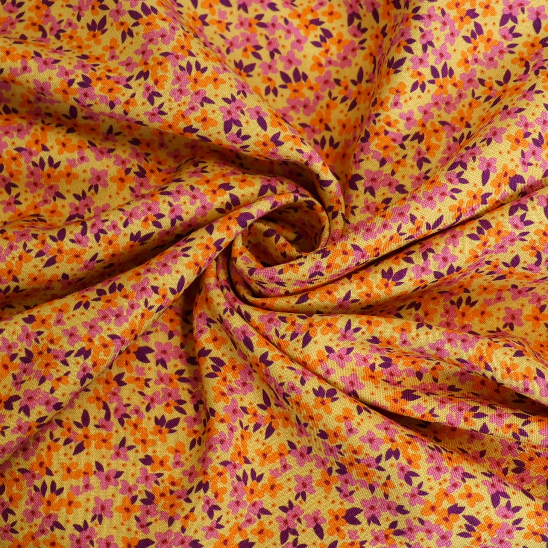 Viscose met bloemetjes - A La Ville