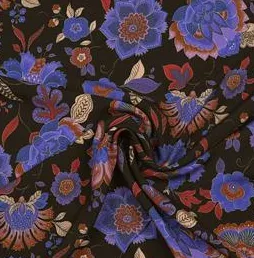 Viscose zwart met blauwe bloemen - A La Ville