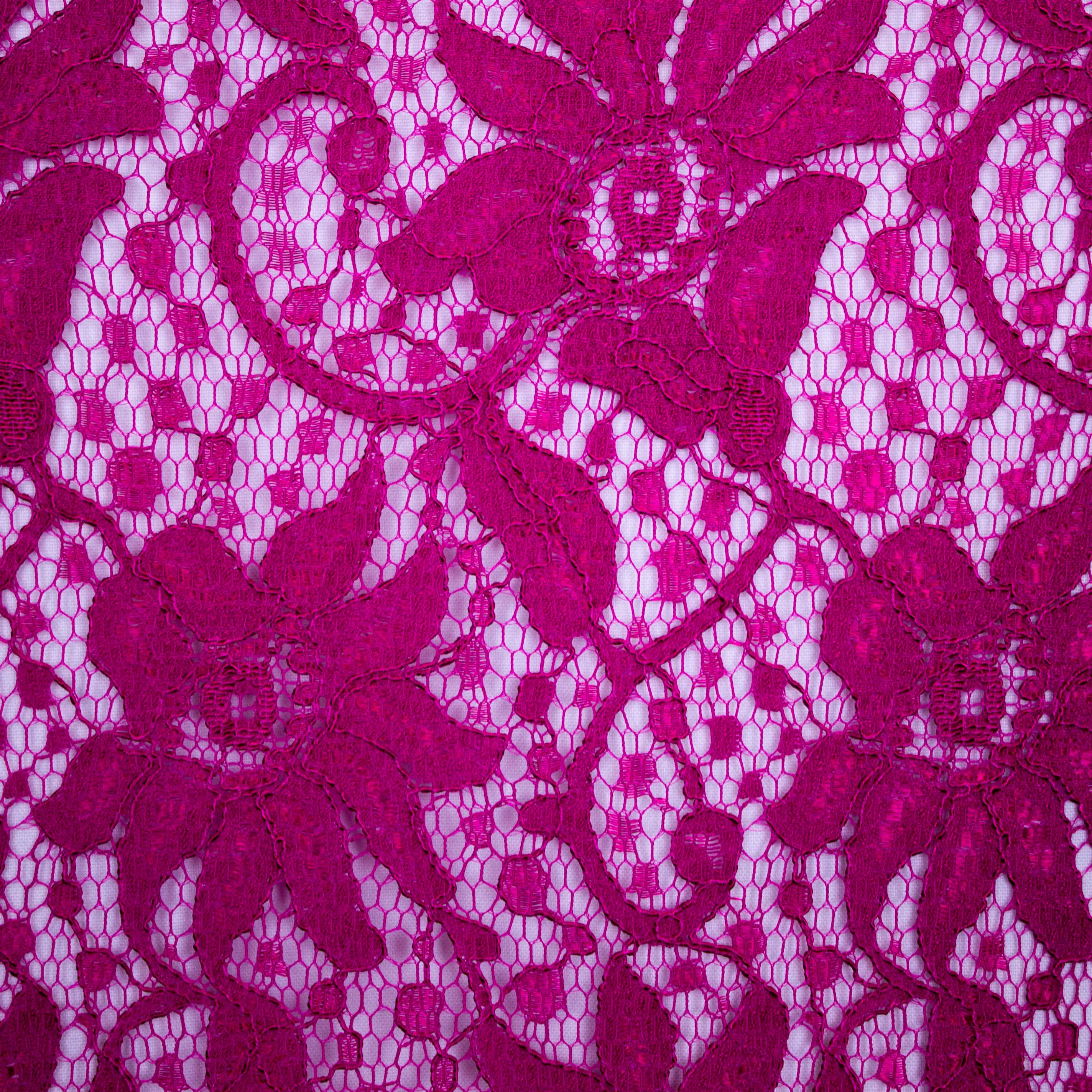 Kant roze bloemen - A La Ville