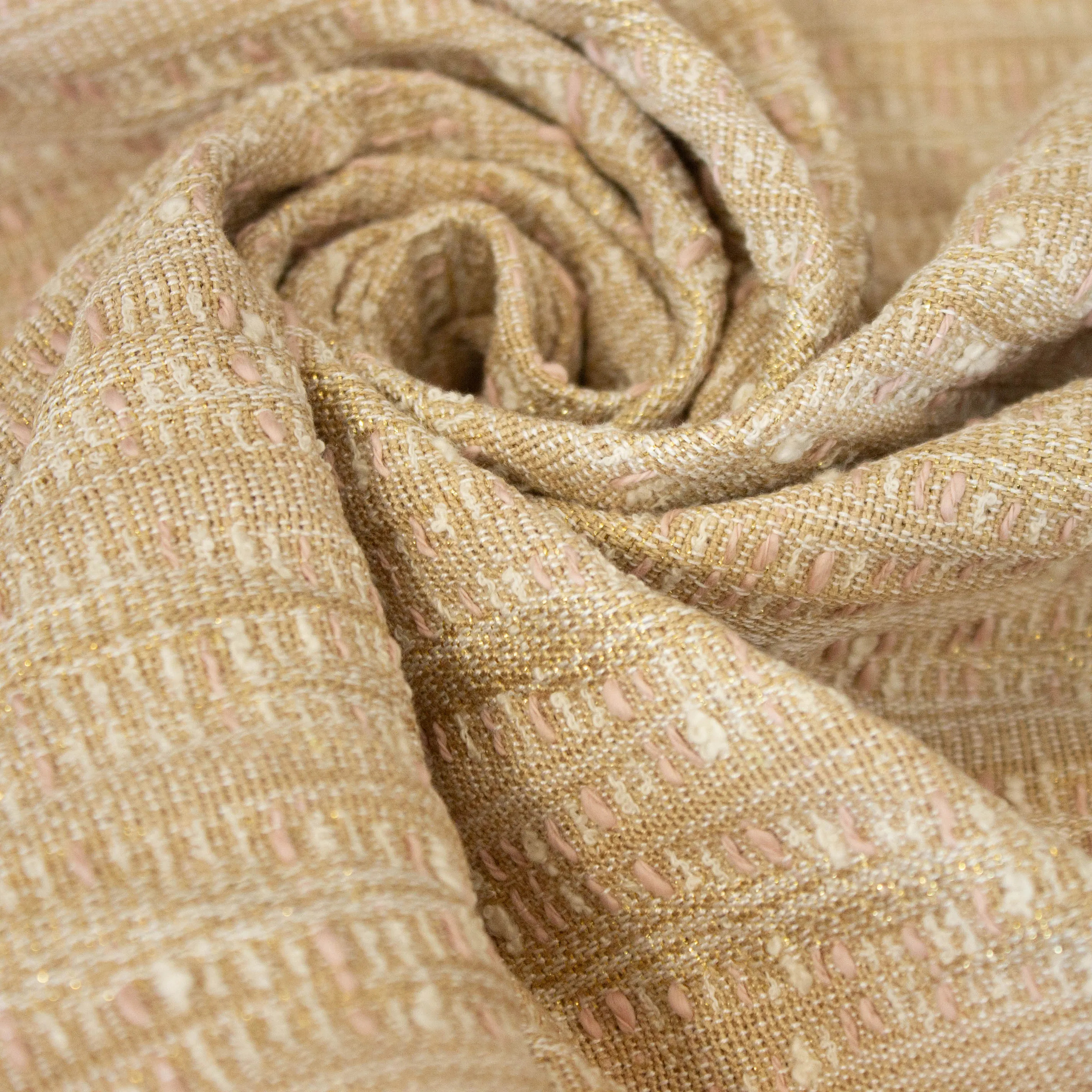 Chanelstof beige/lichtroze met gouden draad - Lorré
