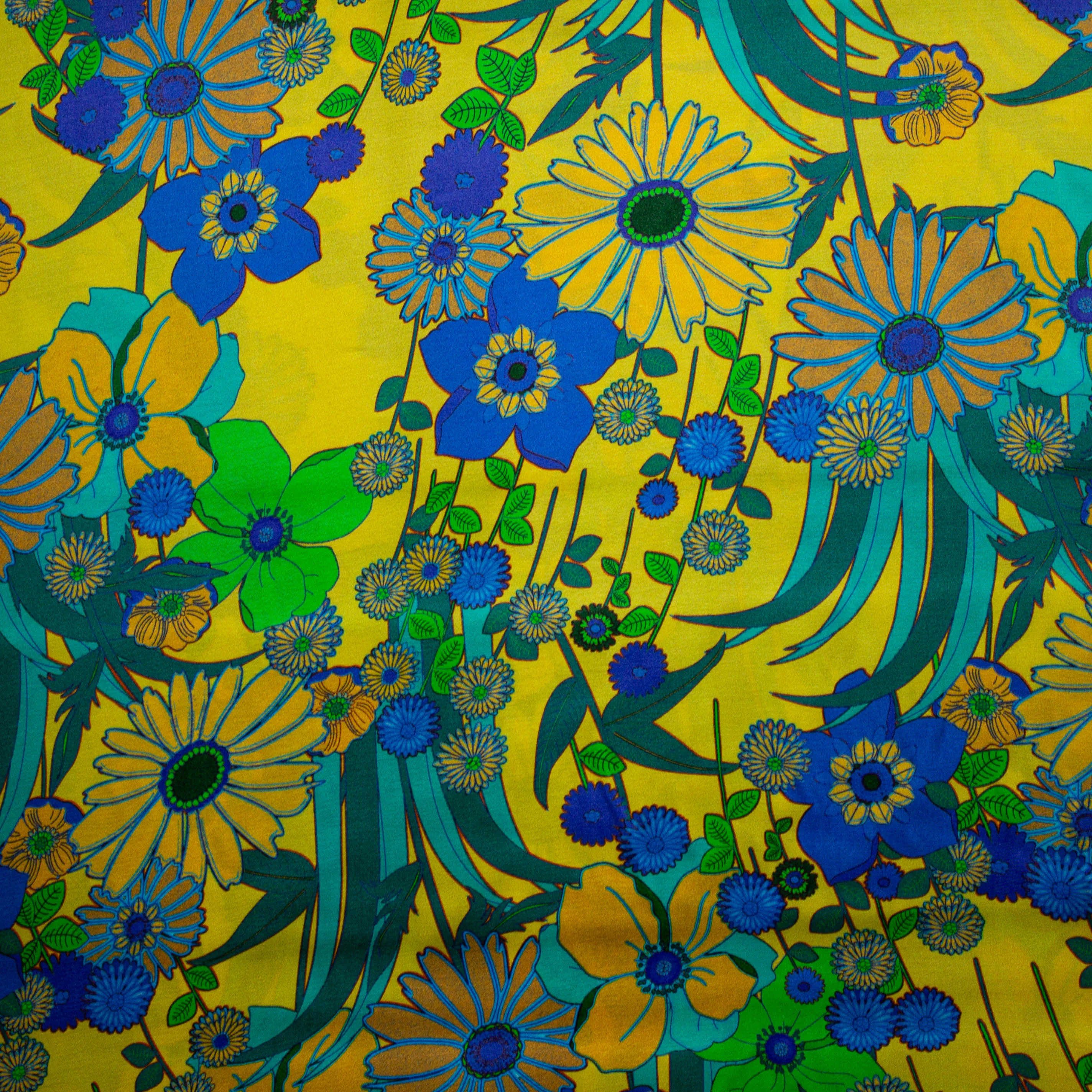 Viscose geel met bloemen - Marylène Madou