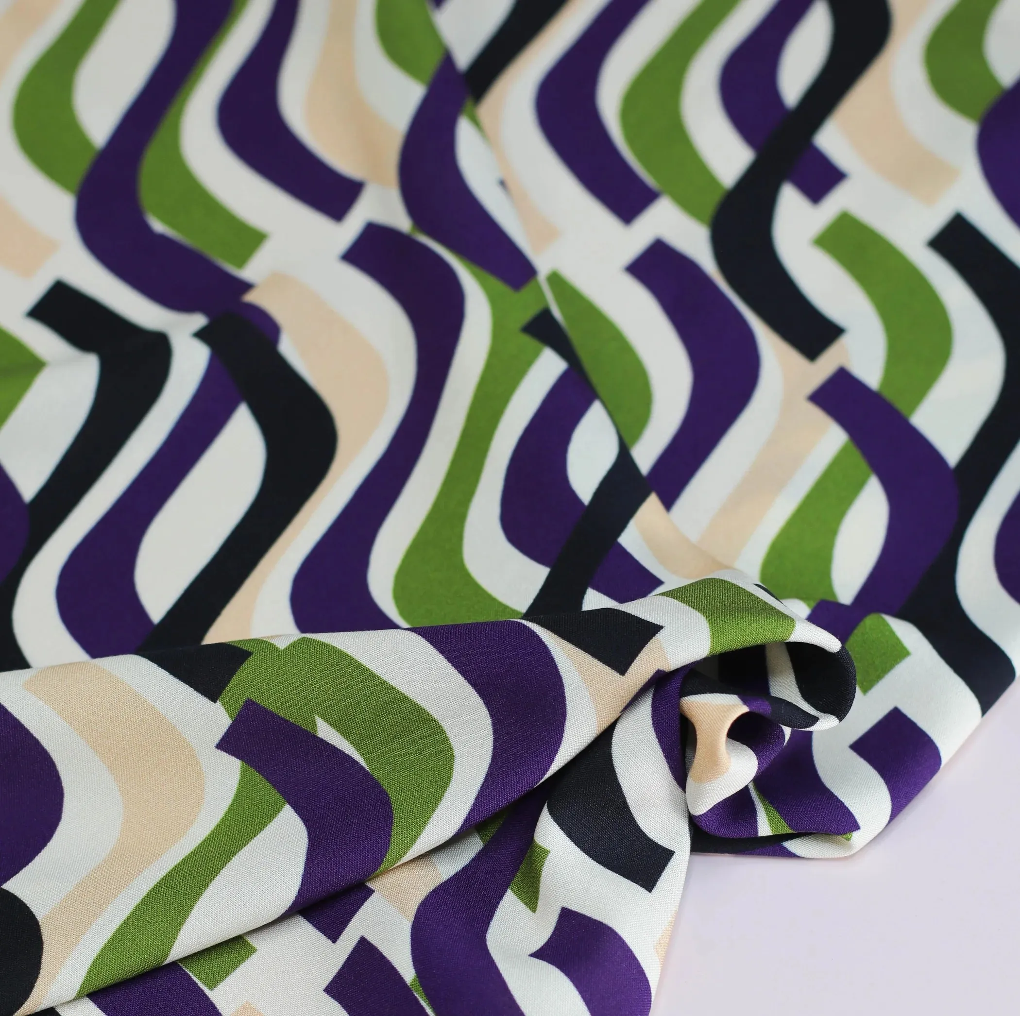 Viscose Slide pansy breeze groen - Meet Milk