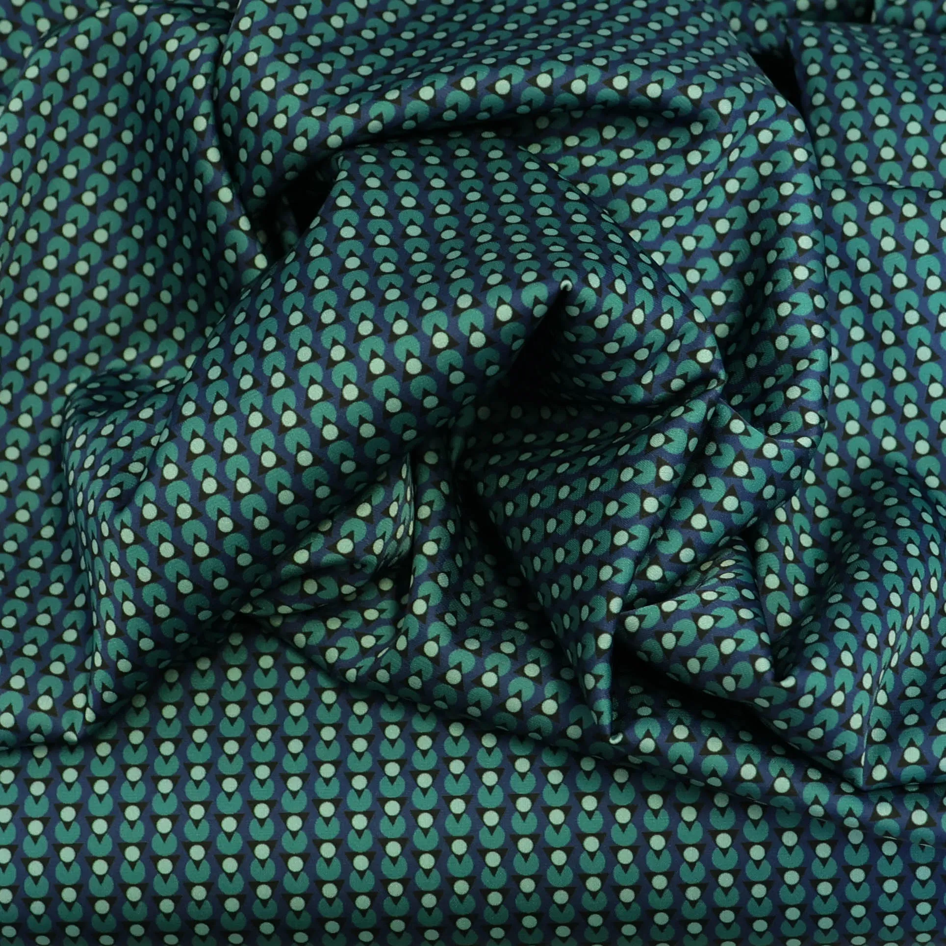 Satijn blauw met patroon - A La Ville
