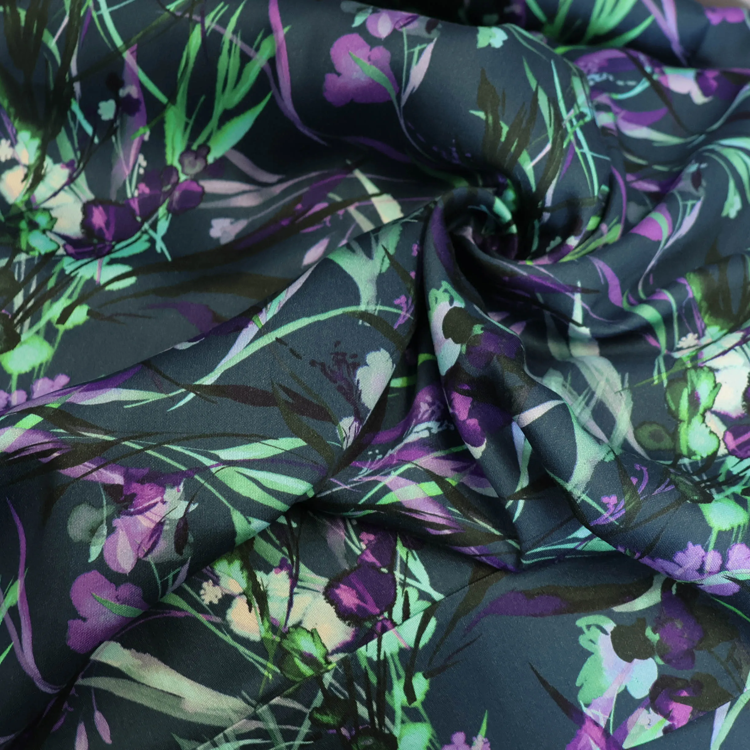 Viscose staalblauw met planten