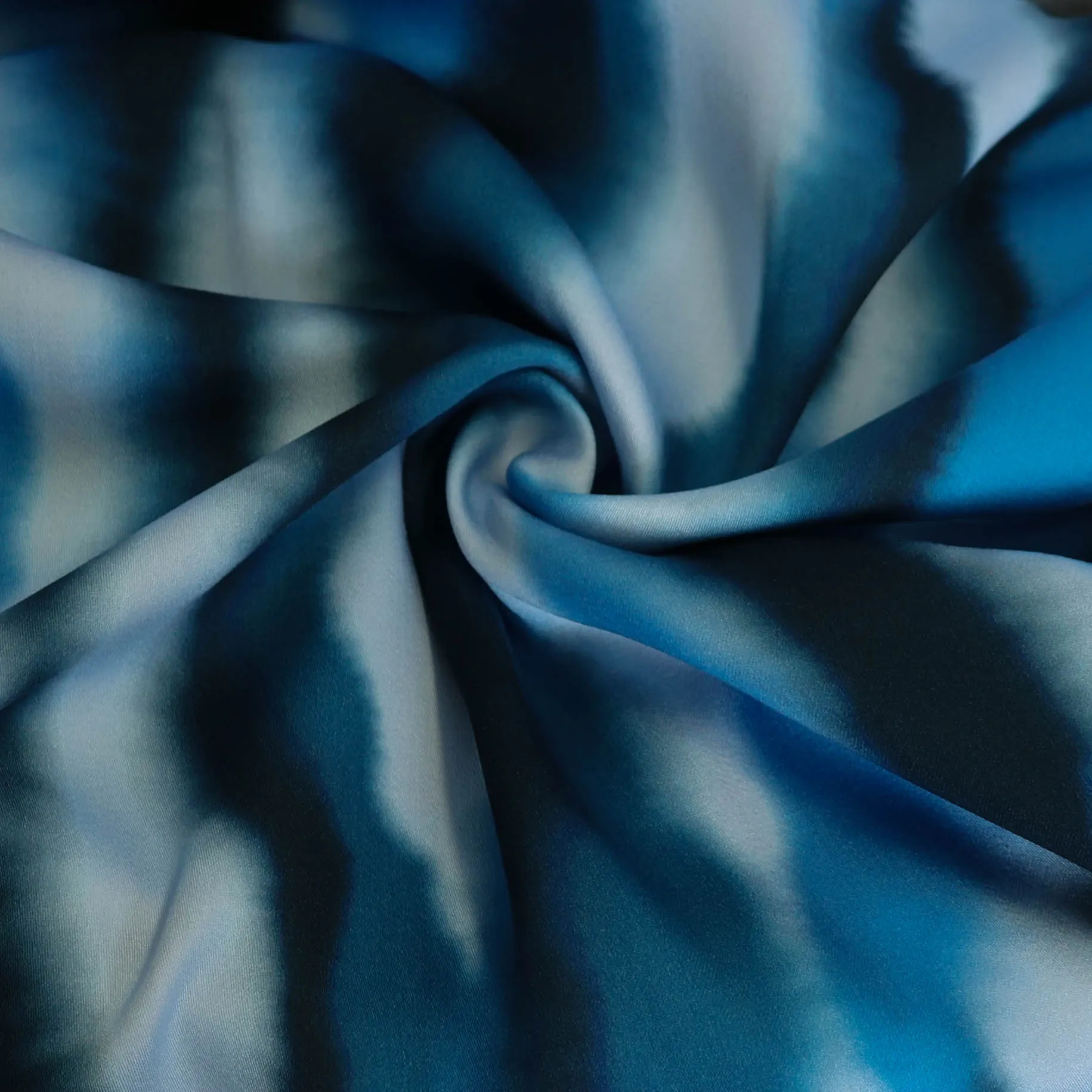 Viscose in blauwtinten