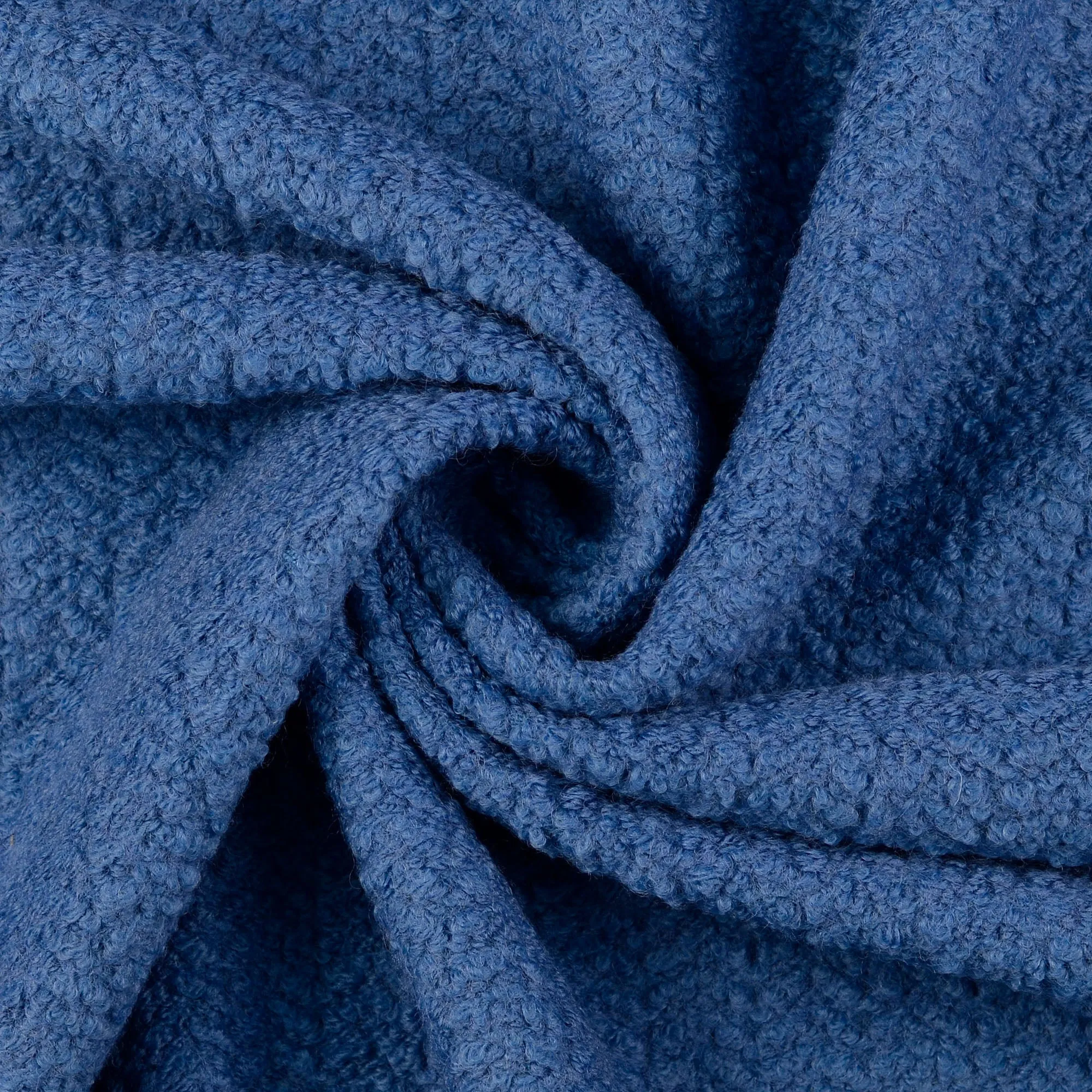 Bouclé blauw met visgraatpatroon