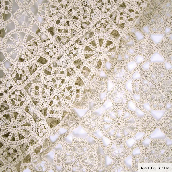 Gehaakte stof beige met cirkelpatroon - Katia Fabrics