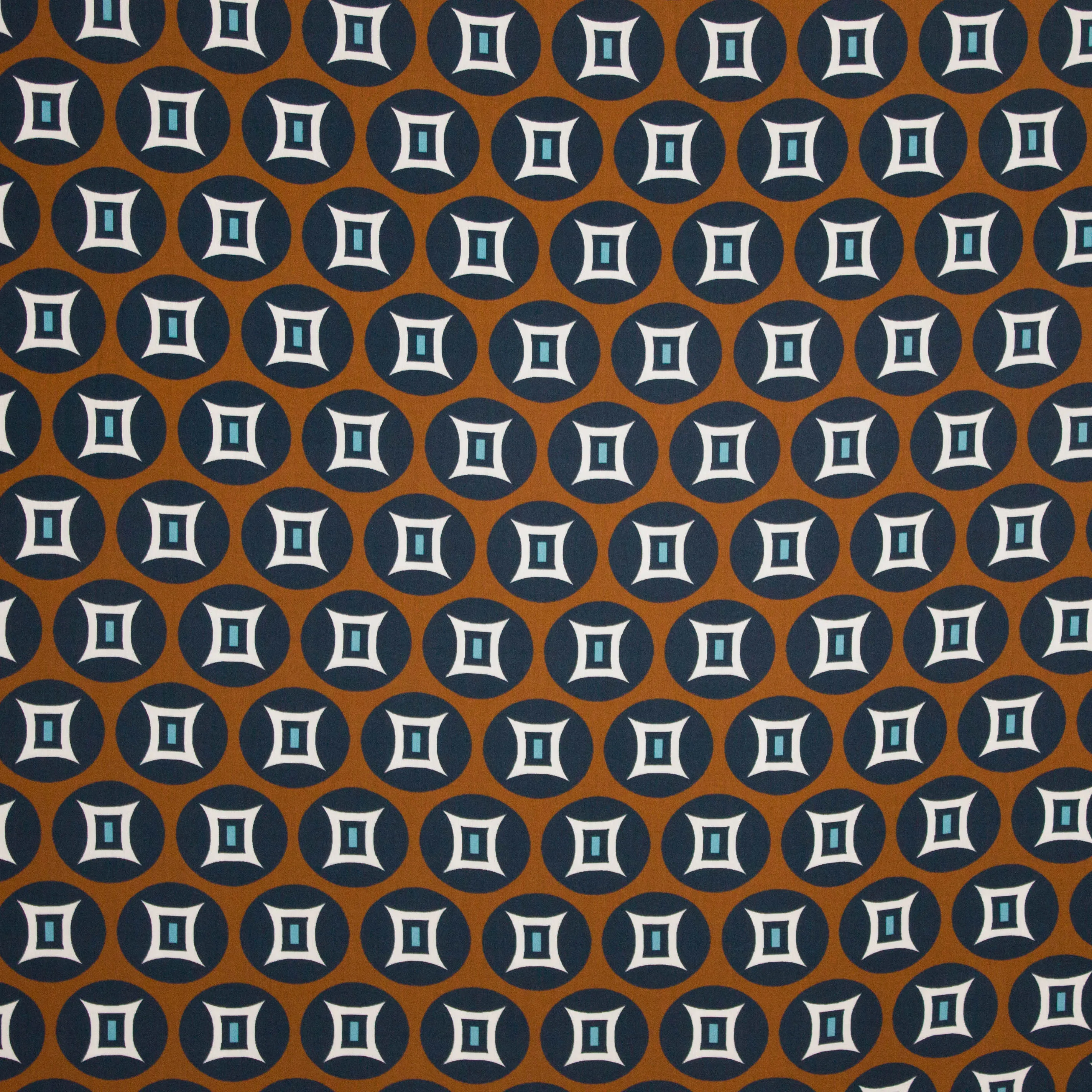Viscose met geometrische retro print