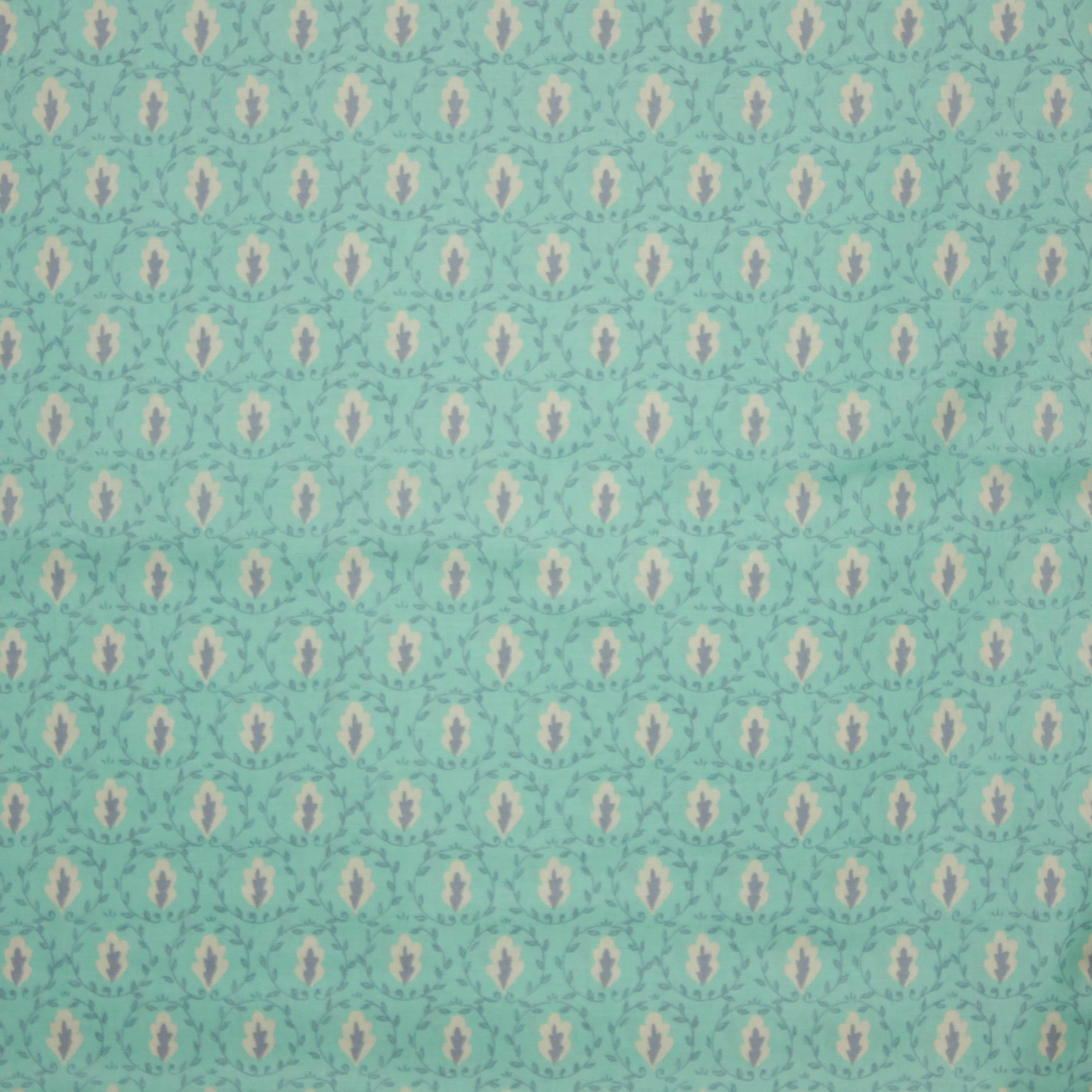 Katoen groen met  abstract bloemetjesmotief