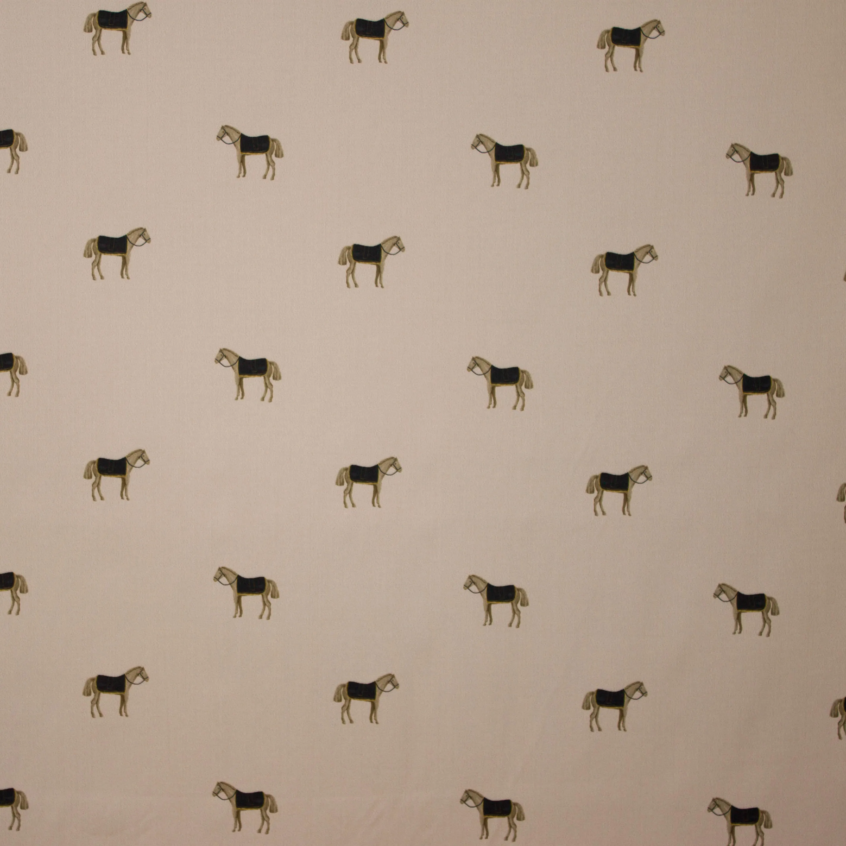 Italiaanse viscose met paarden in huidskleur