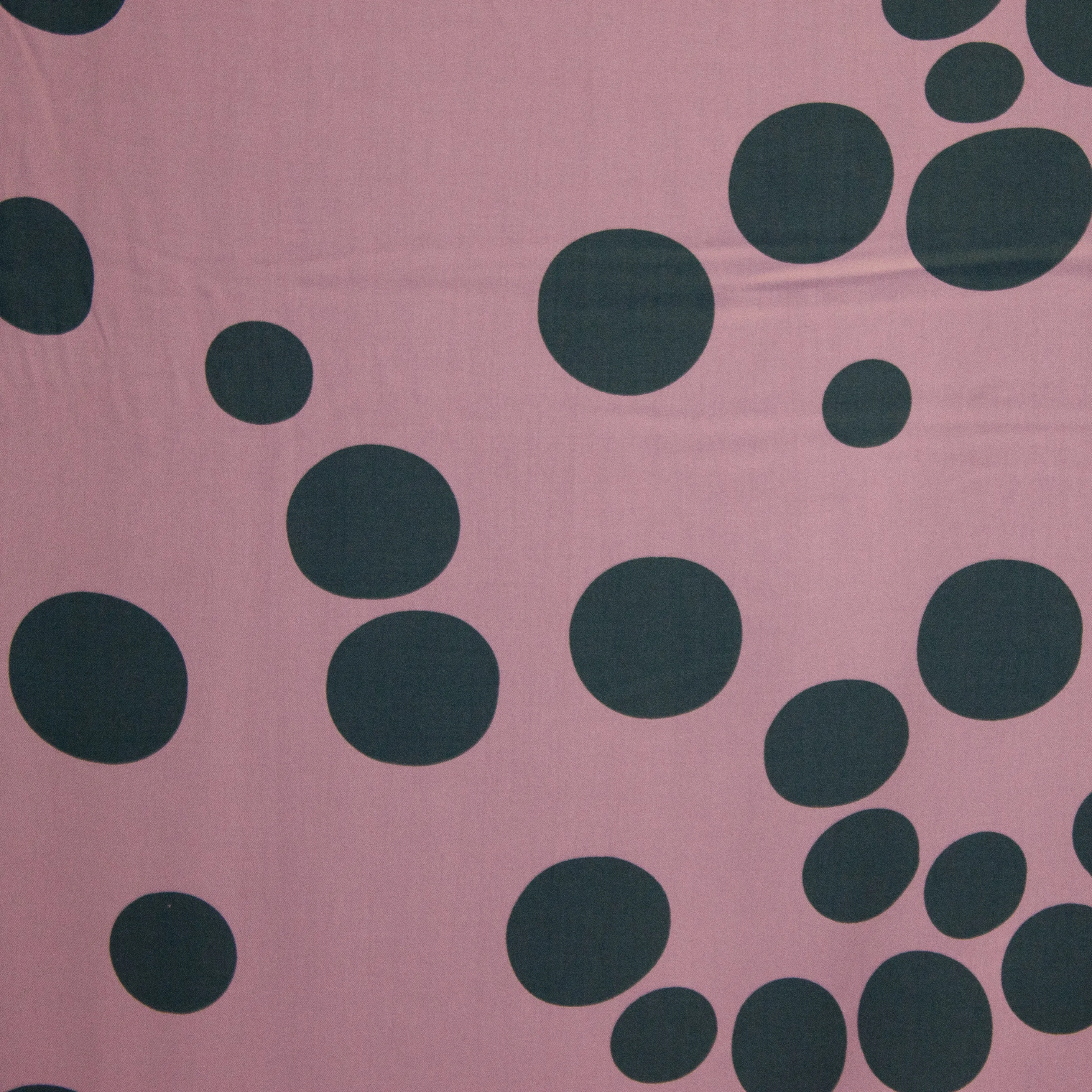Lila ecologische viscose met donkerblauwe bollen - Mind The Maker