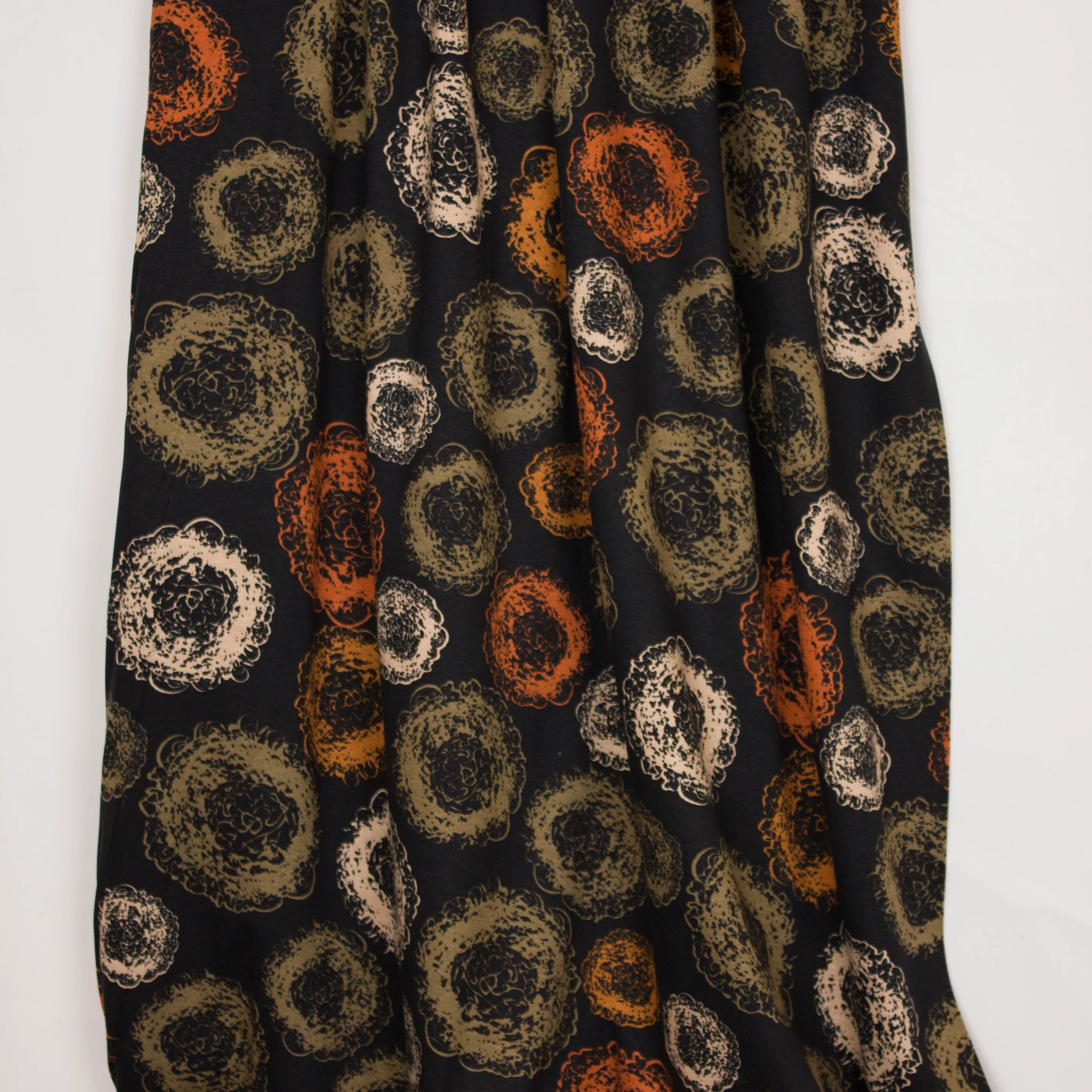 Zwarte viscose tricot met bollen motief - My Image