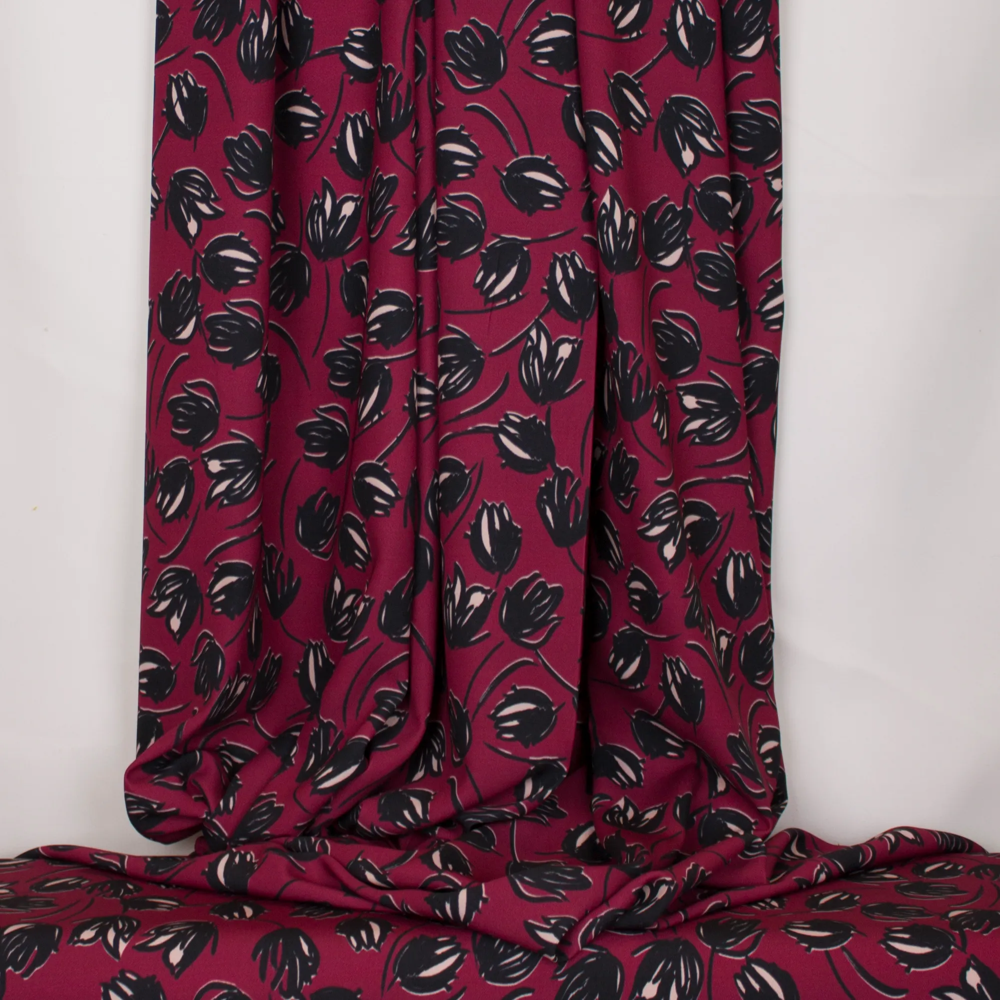 Bordeaux polyester met bloemen - John Kaldor